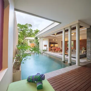 the-kasih-villas-spa.ubudhotelsnow.com/
